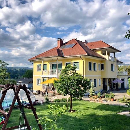Ferienwohnung Am Bauernhof Strassonig Vulgo Hornis 모스부르크 외부 사진