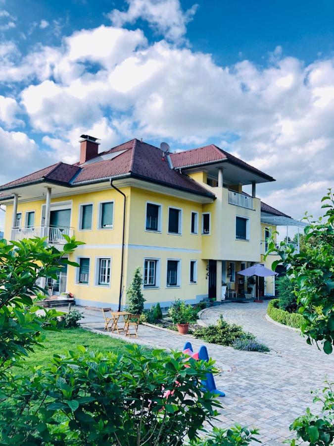 Ferienwohnung Am Bauernhof Strassonig Vulgo Hornis 모스부르크 외부 사진