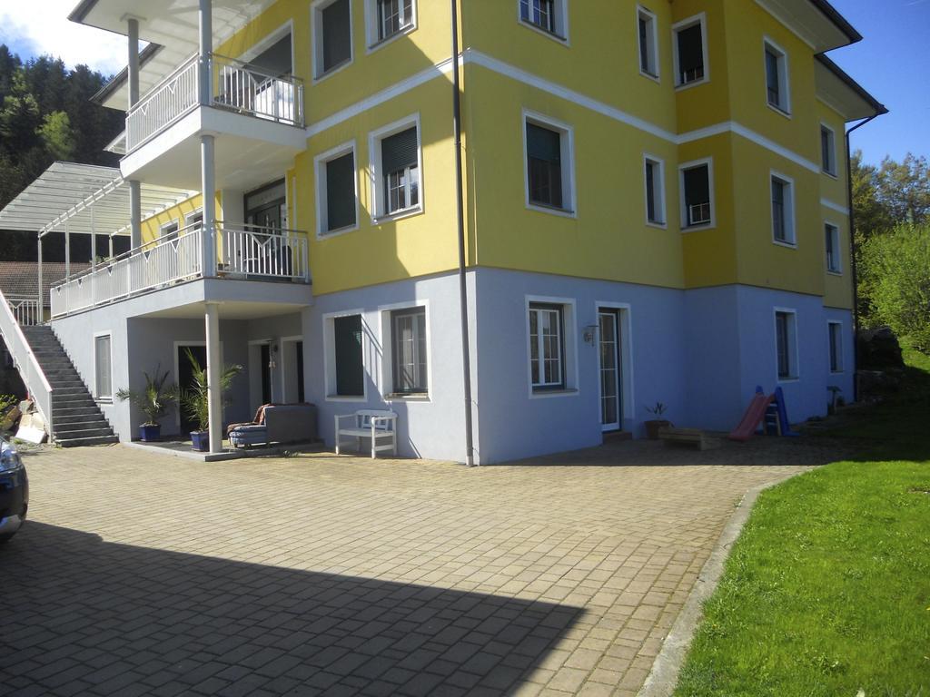 Ferienwohnung Am Bauernhof Strassonig Vulgo Hornis 모스부르크 외부 사진